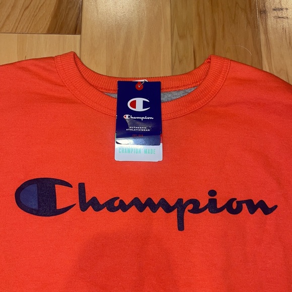 Champion Crewneck - Picture 4 of 8
